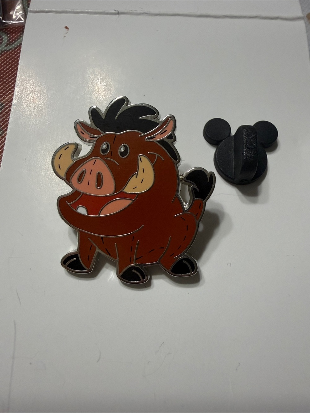 Disney lion king Pumbaa Enamel Pin - Brown Cute Warthog Cartoon Kids Accessory